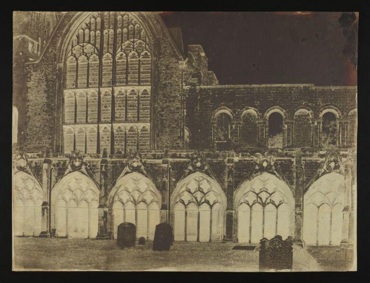 Old Photo of Cathedral Churchyard