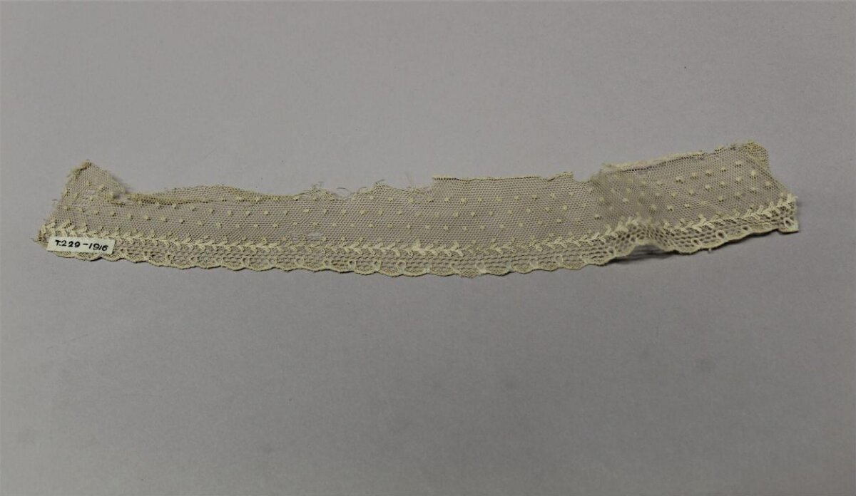 Antique Lace Trim Fragment