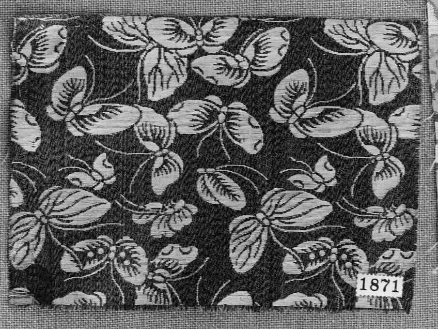 Vintage Leaf Pattern Fabric Swatch