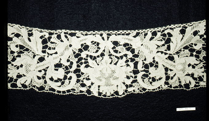 Antique Floral Handmade Lace Border