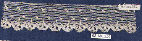 Antique White Lace Edging Sample