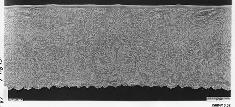 Antique Floral Lace Border