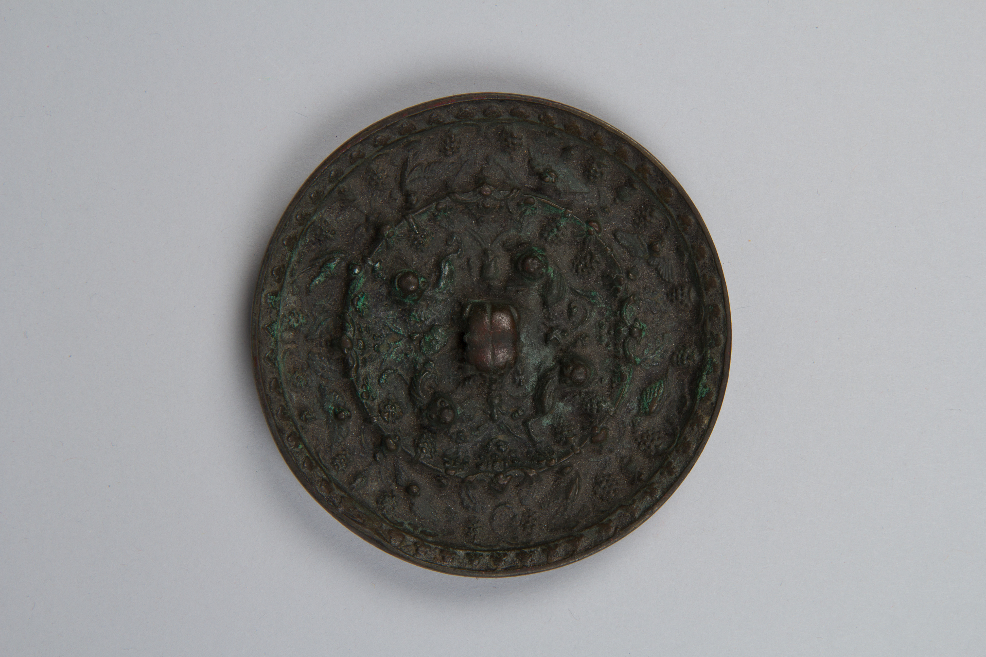 Ancient Bronze Grape Pattern Mirror