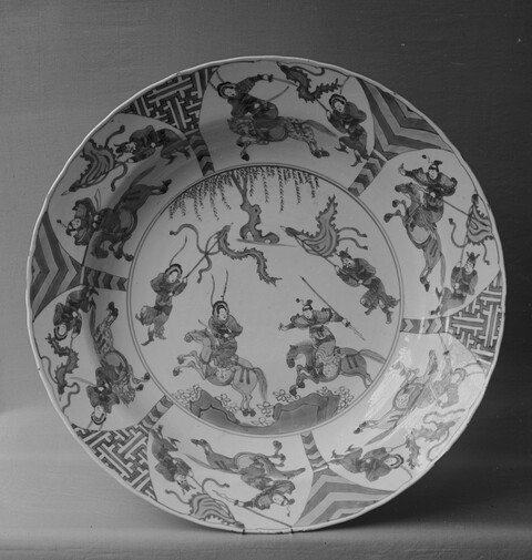 Ancient Porcelain Plate with Battle Painting