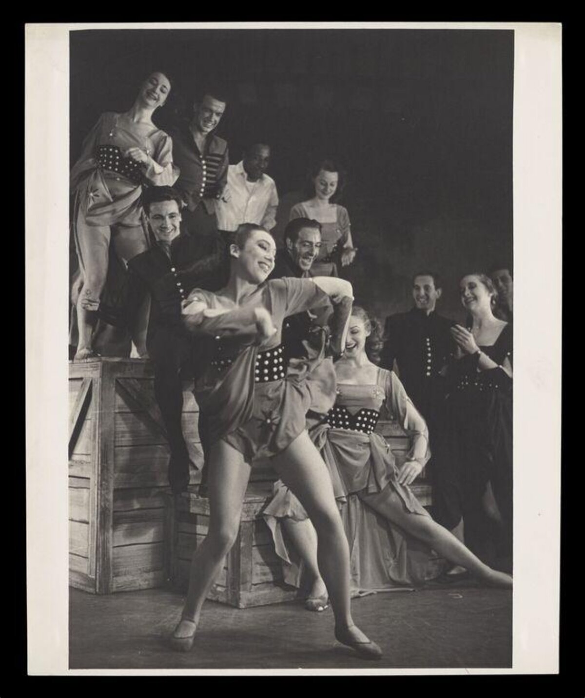 Vintage Group Stage Dance Performance