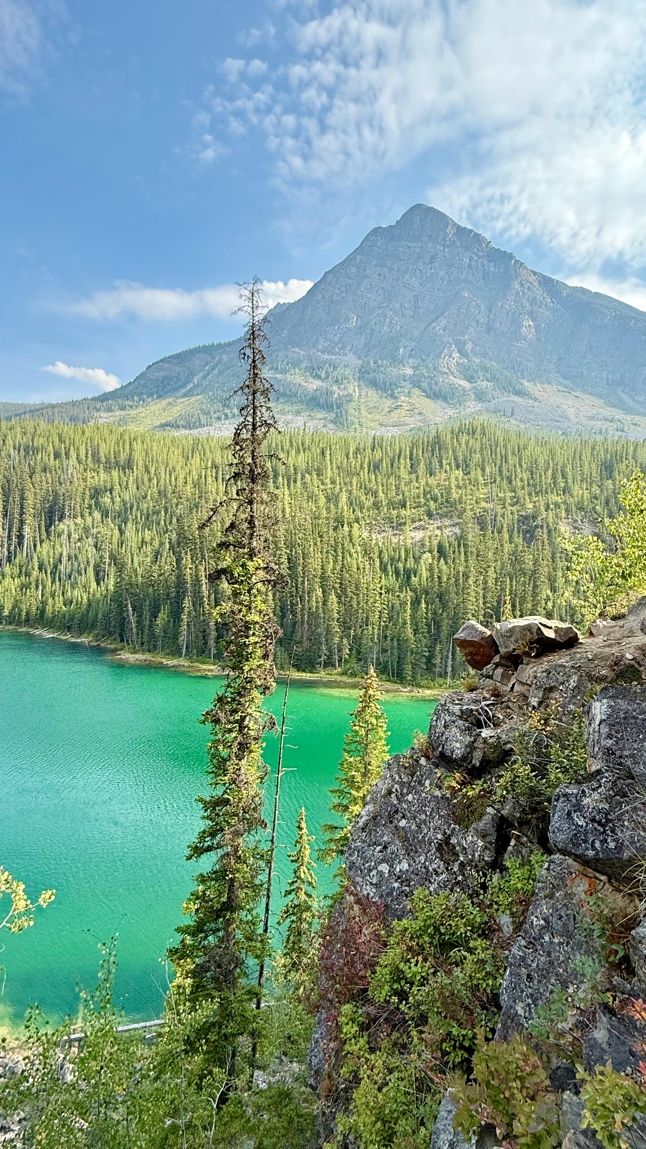 Turquoise Mountain Lake View