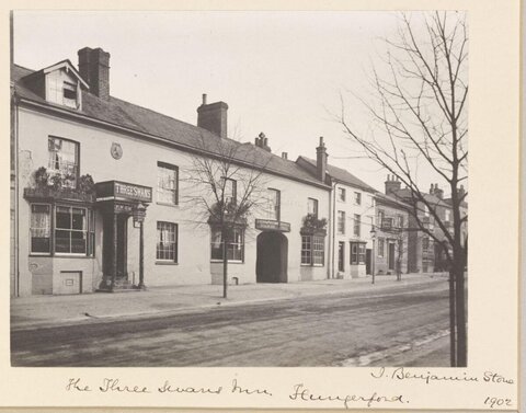 Three Swans Inn Hungerford 1902