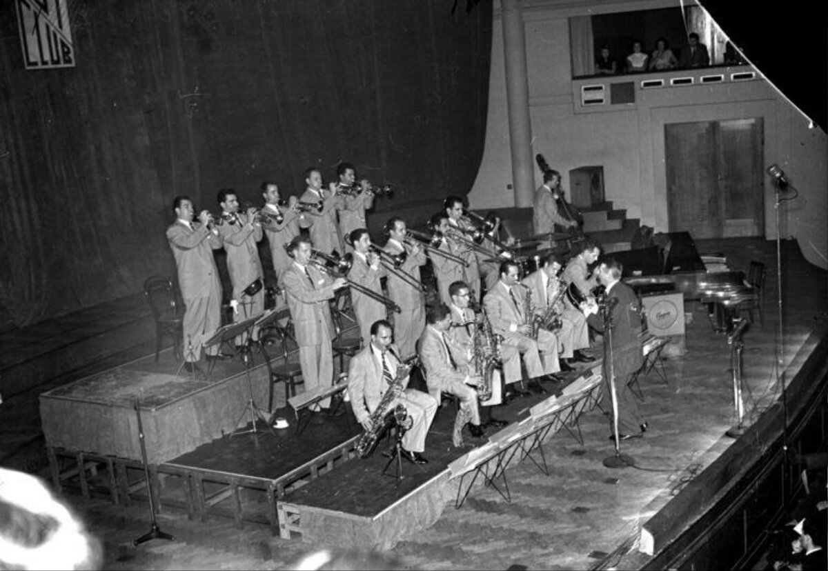Big Band Jazz Ensemble Performing
