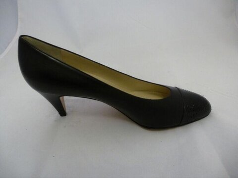 Black Classic High Heel Pump