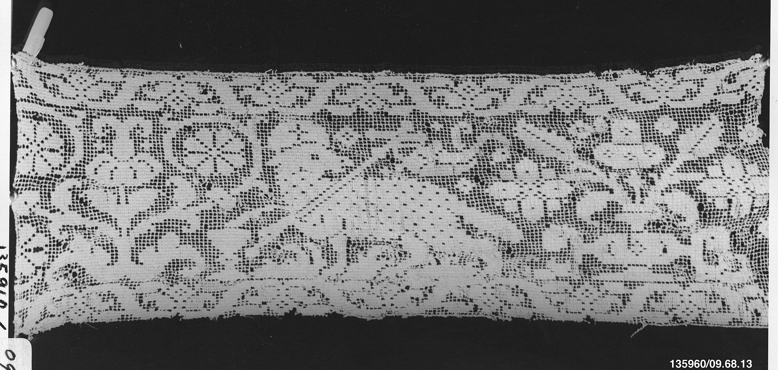 Patterned Antique Lace Fragment
