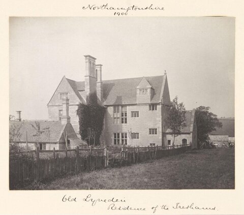 1900 Old Lyveden Tresham Residence