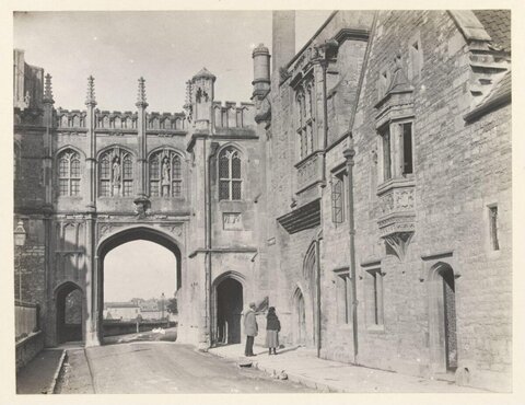 Vintage Stone College Gatehouse