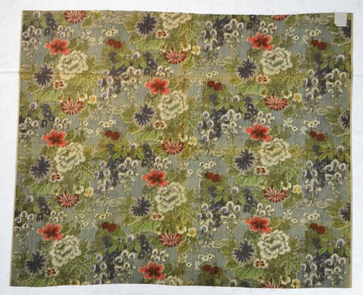 Vintage Floral Patterned Textile